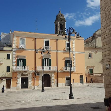 B&B Piazza Garibaldi Santeramo in Colle Buitenkant foto