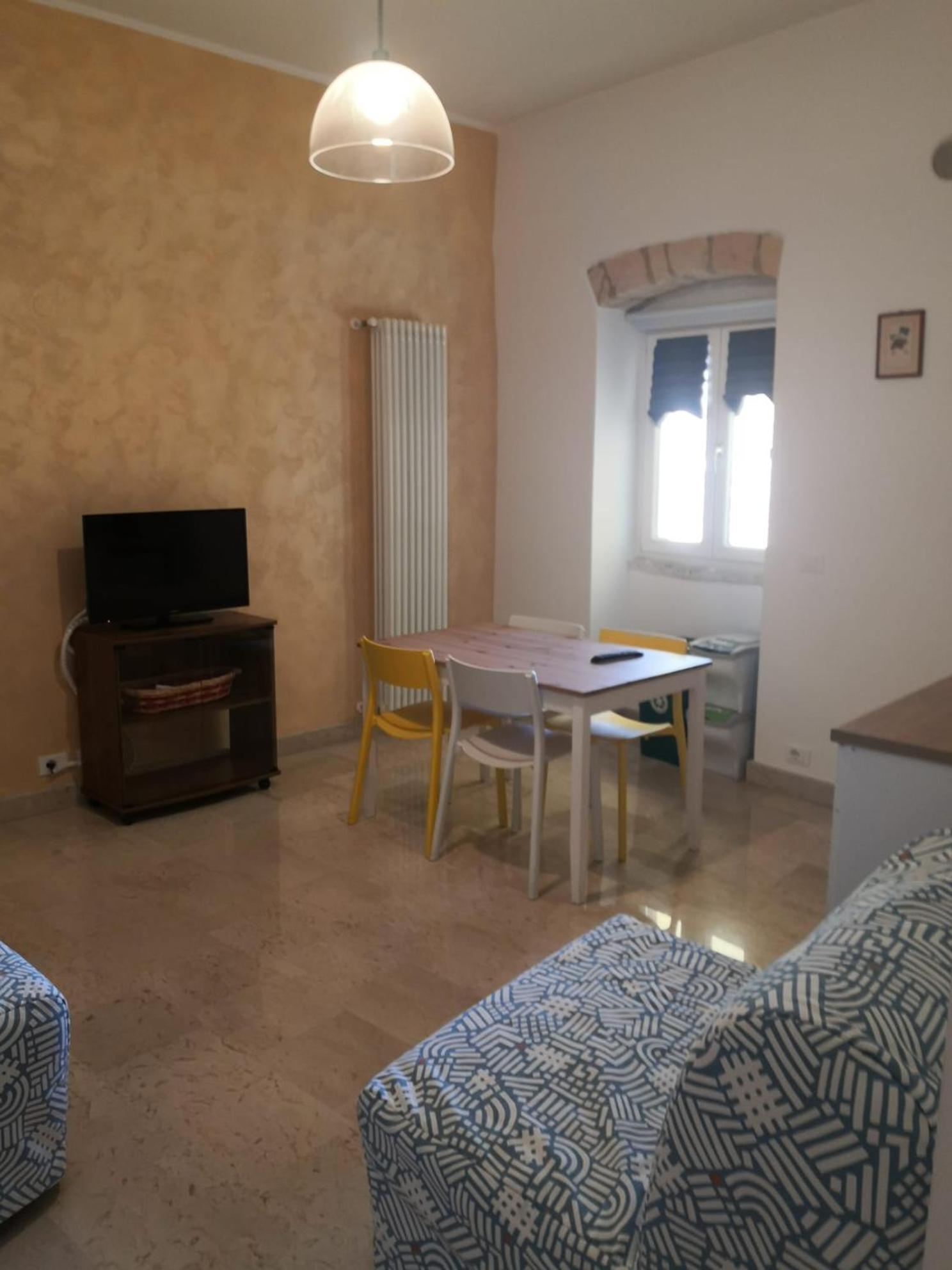 B&B Piazza Garibaldi Santeramo in Colle Buitenkant foto