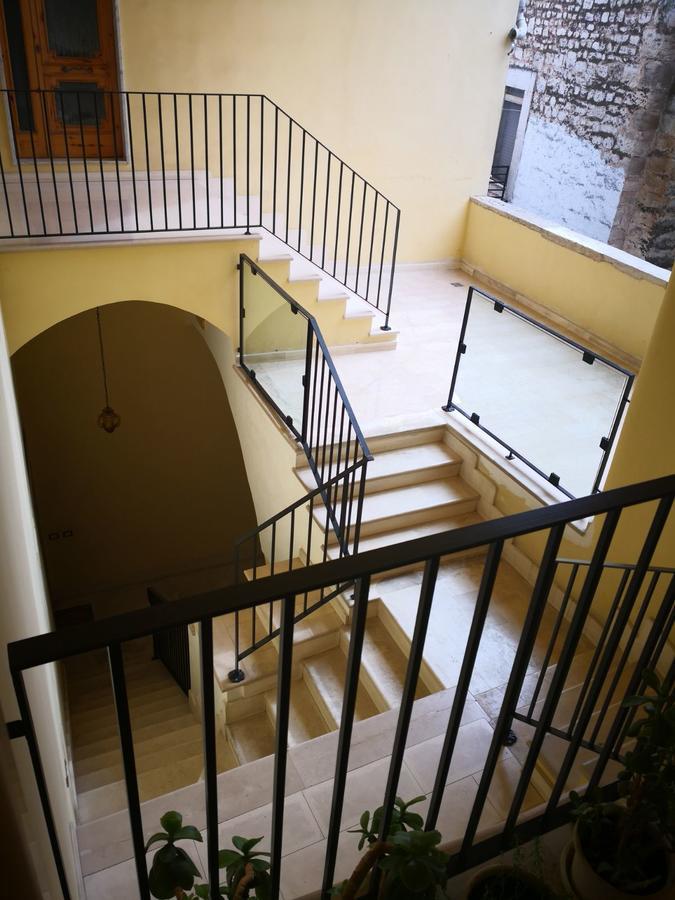 B&B Piazza Garibaldi Santeramo in Colle Buitenkant foto
